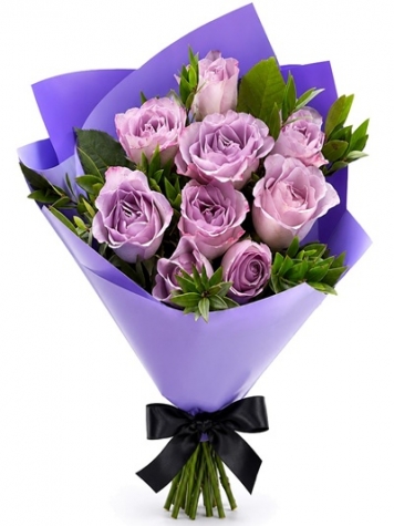 9 purple roses